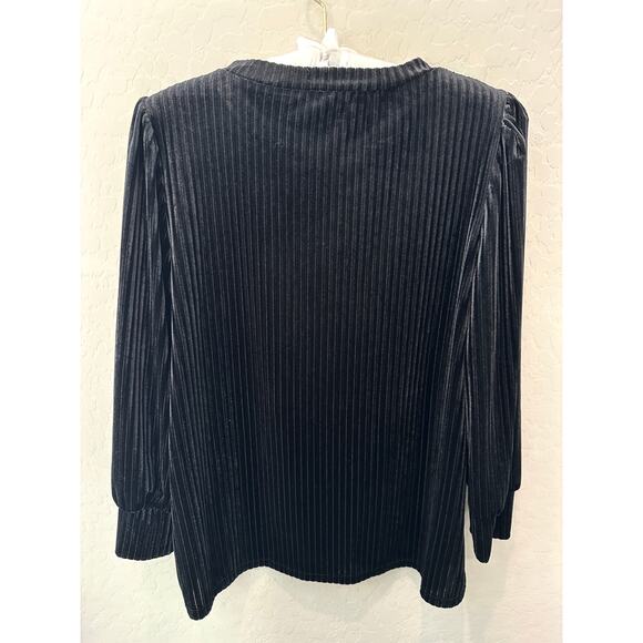 FLOYD BY SMITH | Black Velvet Pleated Puff Sleeve Top Made in Italy | Medium - Picture 4 of 6